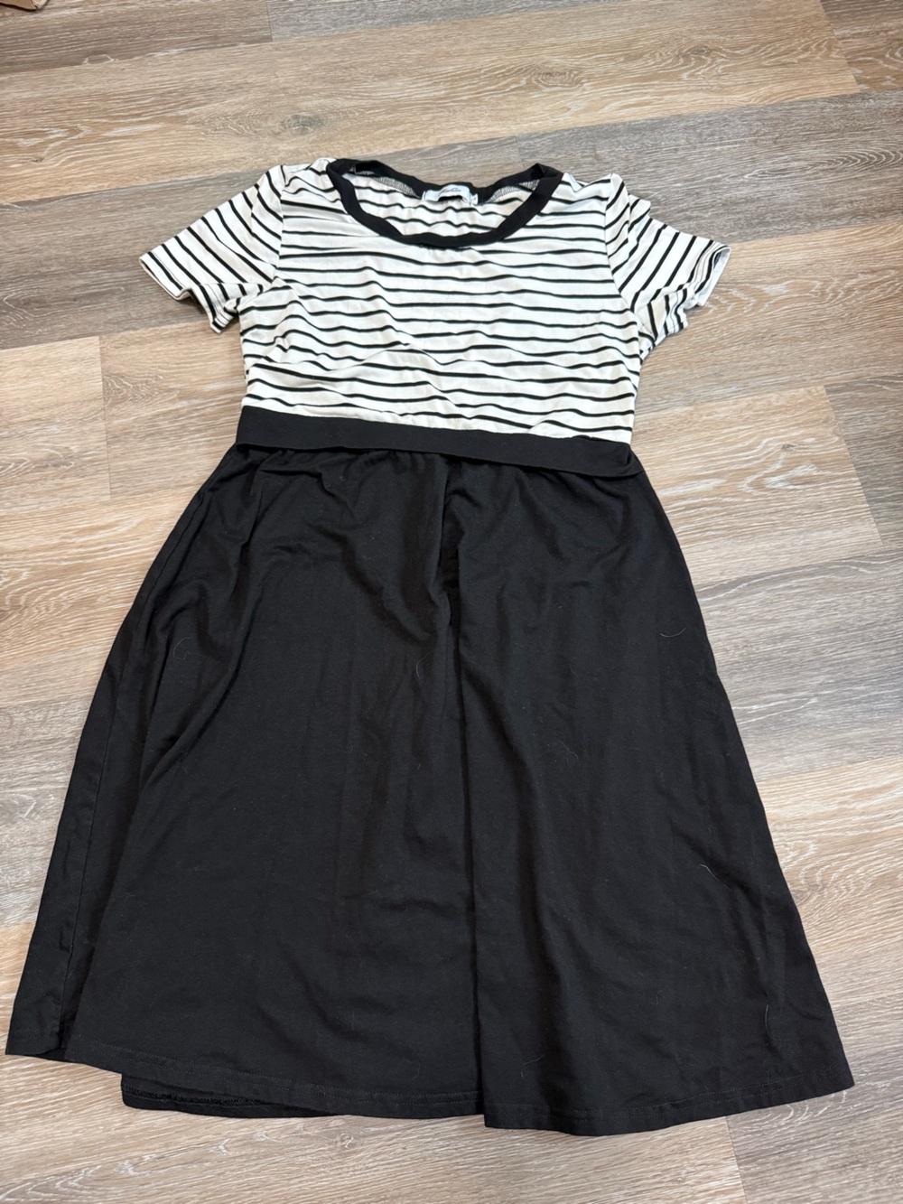 Women’s Nursing Striped Black & White Midi Dress with Contrast Waist
